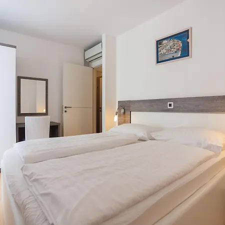 Apartamento Sunnyside Petrcane
