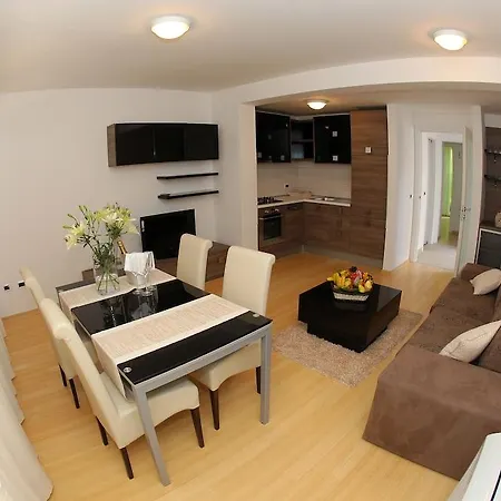 Sunnyside Apartment