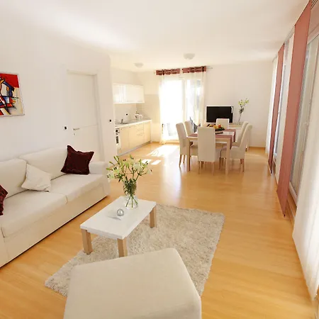 Διαμέρισμα Sunnyside Petrcane